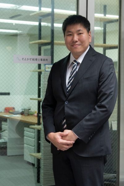 栗原代表　写真